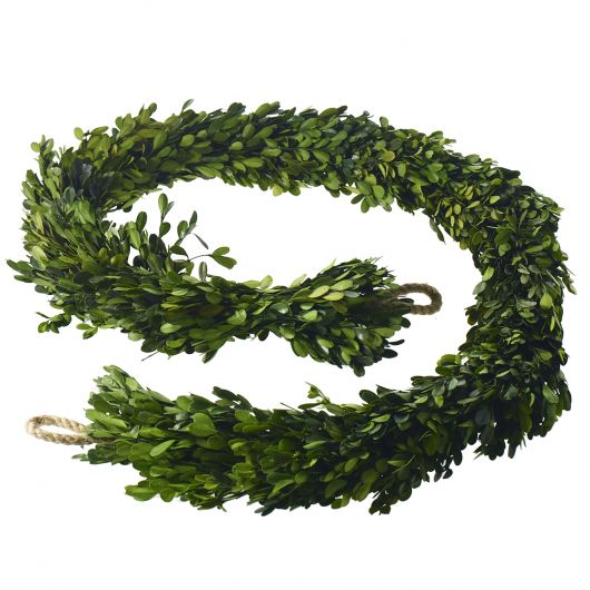 Boxwood Garland